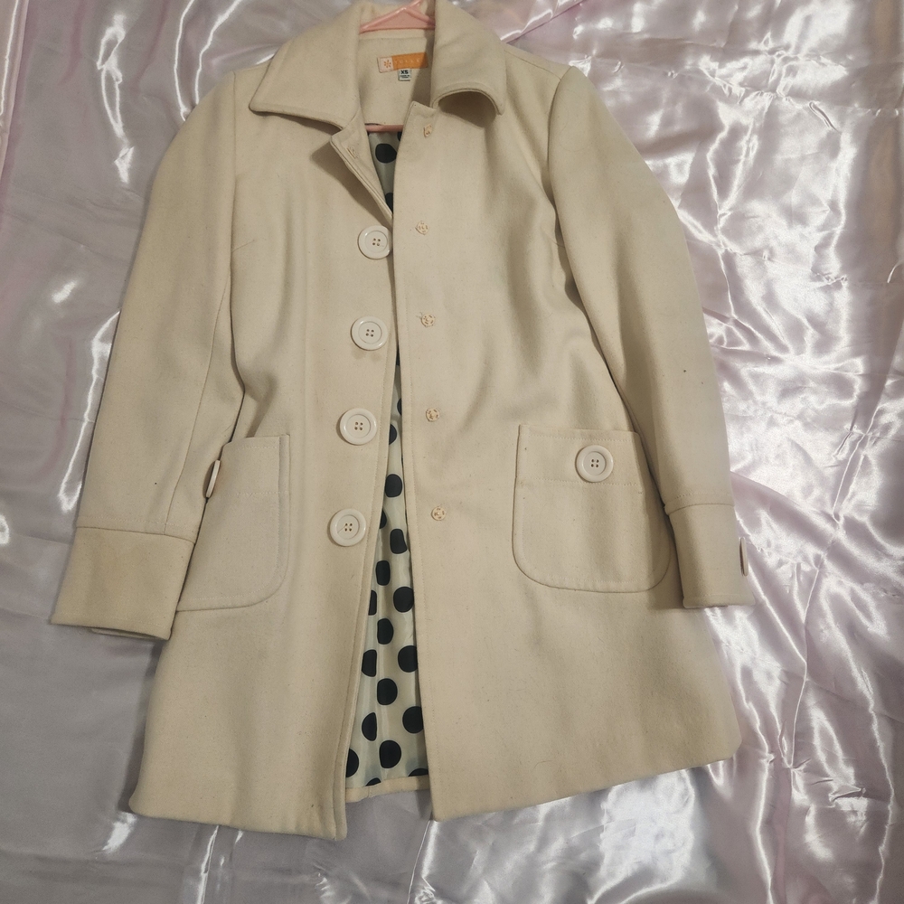 Tulle Cream Trench Coat with Polka Dot Lining